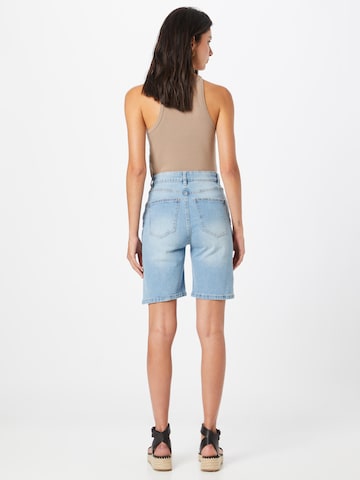 SISTERS POINT Regular Jeans 'OWI-SHO' in Blauw