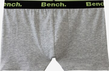 BENCH Boxershorts in Grau