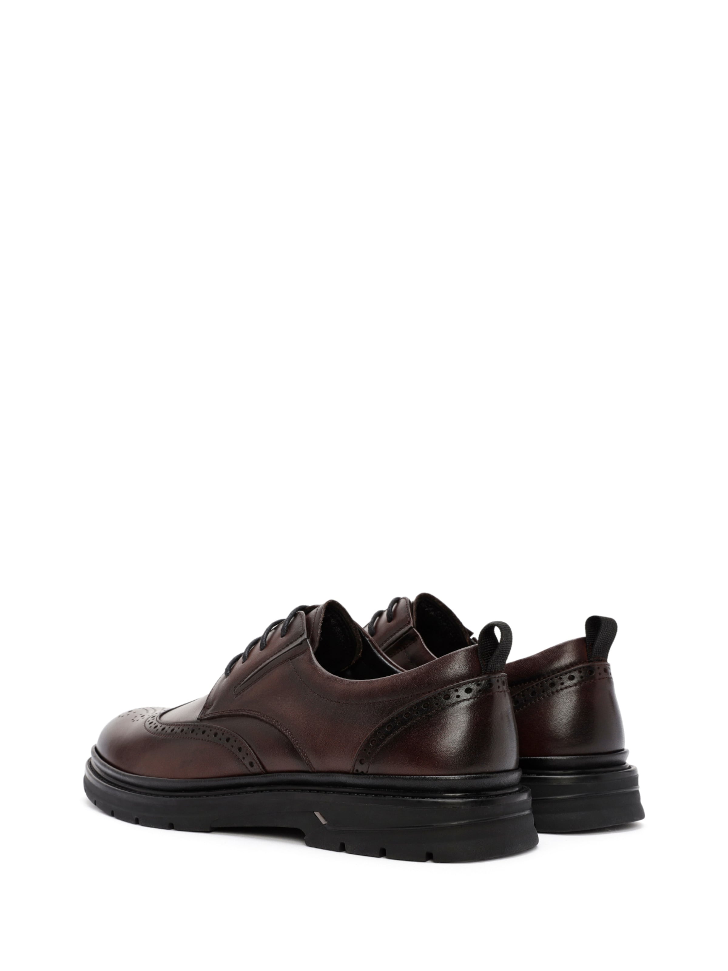 Chaussure à lacets Derimod en marron