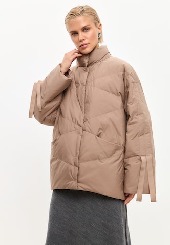 CESARE GASPARI Jacke in Beige: Vorderseite