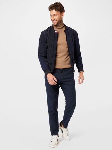 Effilé Pantalon chino 'York' SELECTED HOMME en bleu