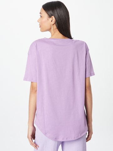 GAP - Camiseta en lila