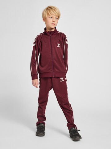 Hummel Tracksuit in Red: front