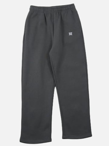 HEFTYKA Loose fit Workout Pants 'OPEN' in Grey: front