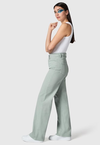 Wide Leg Jean 'Cyrele' Peak Time en vert