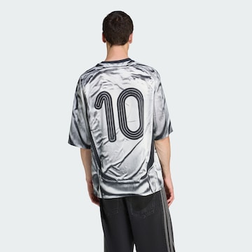 ADIDAS ORIGINALS Majica 'Adilenium Season 4 Teamgeist' | bela barva: sprednja stran