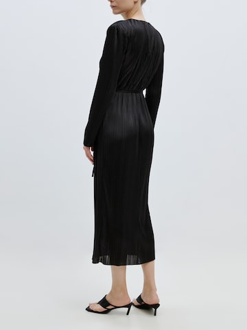 EDITED Dress 'Hilke' in Black