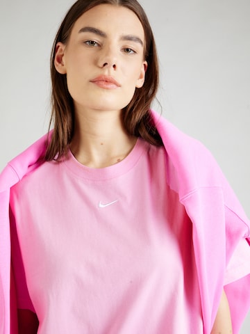 T-shirt 'Essentials' Nike Sportswear en rose