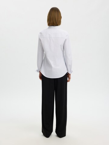 SELECTED - Blusa 'SLFROMIE' en blanco