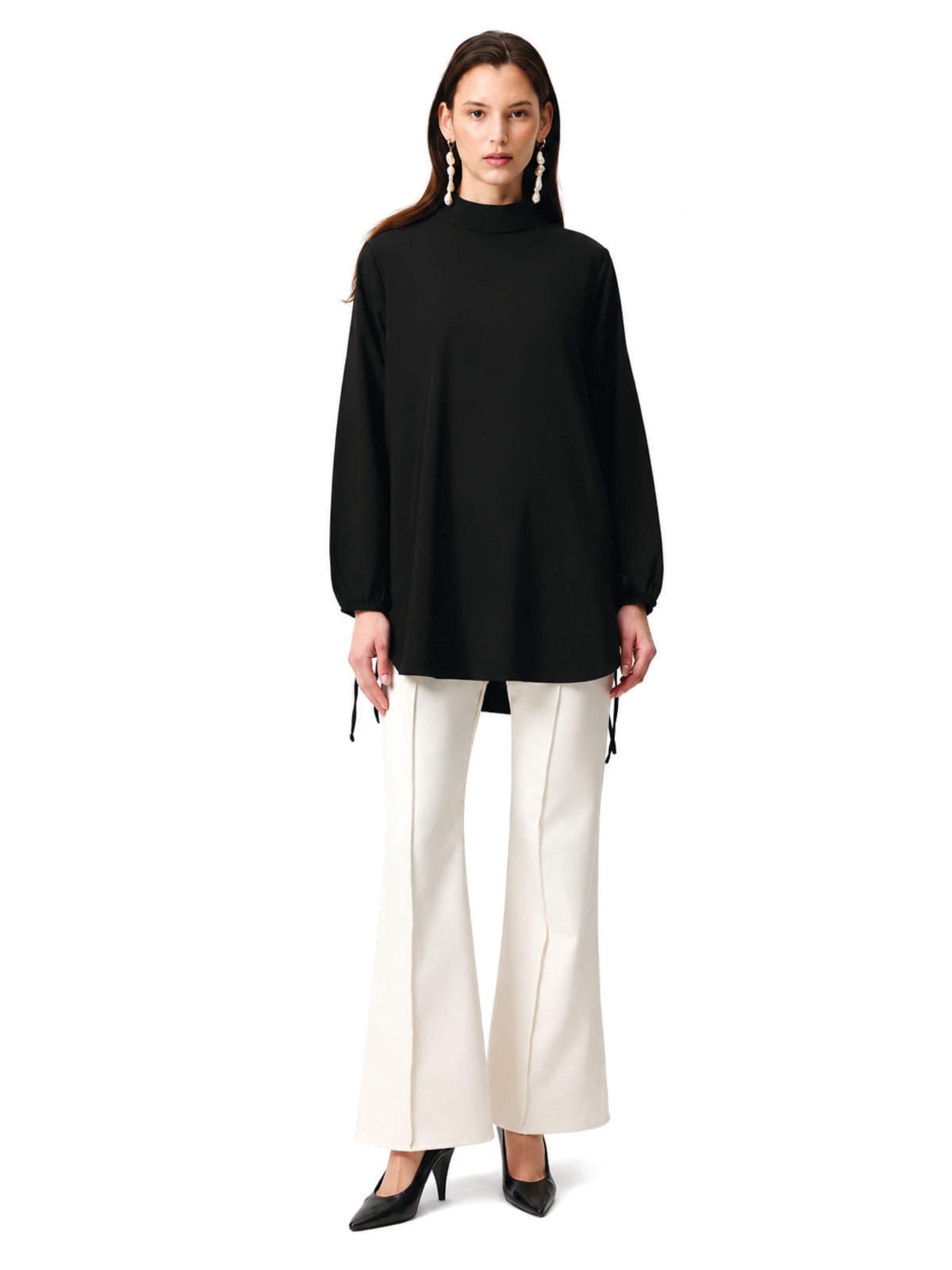 Tunique 'Tie Detailed Viscon Tunic' Touché Privé en noir : devant