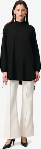 Tunica 'Tie Detailed Viscon Tunic' di Touché Privé in nero: frontale