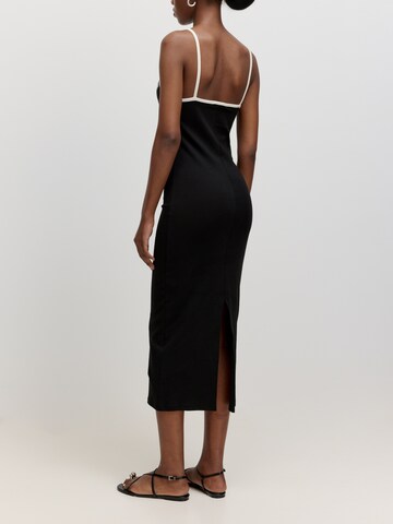 Robe 'Olina' EDITED en noir