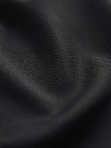 Loosefit Pantaloni con piega frontale di Next in nero
