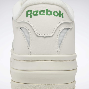 Reebok Trampki niskie ' Club C Extra' w kolorze biały