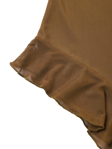 Top 'Women Tops' di LapaPlus in marrone