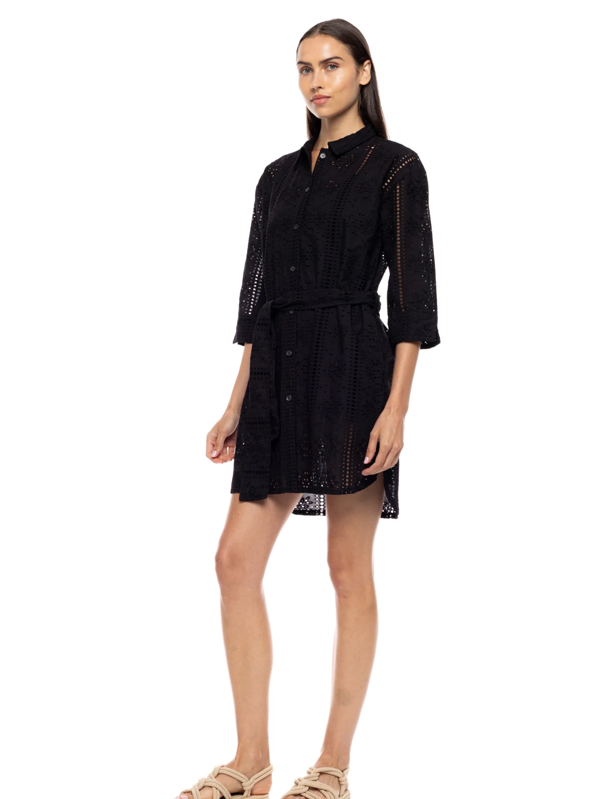 Pink Label - Vestido de verano 'BEACHWEAR FLOWER EMBRODERY' en negro