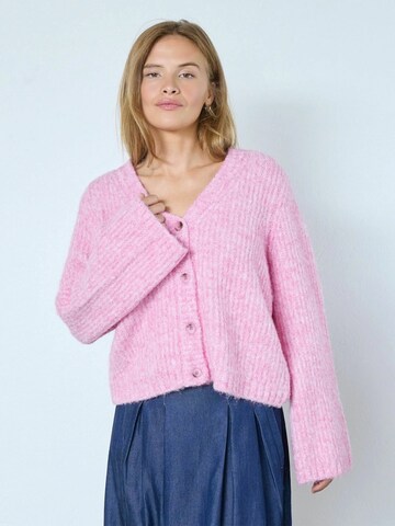 Cardigan 'CharlieCC' co'couture en rose : devant