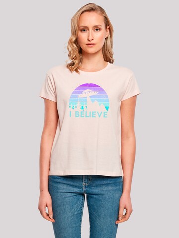 F4NT4STIC Shirt 'I Believe UFO Alien Raumschiff Retro' in Roze: voorkant