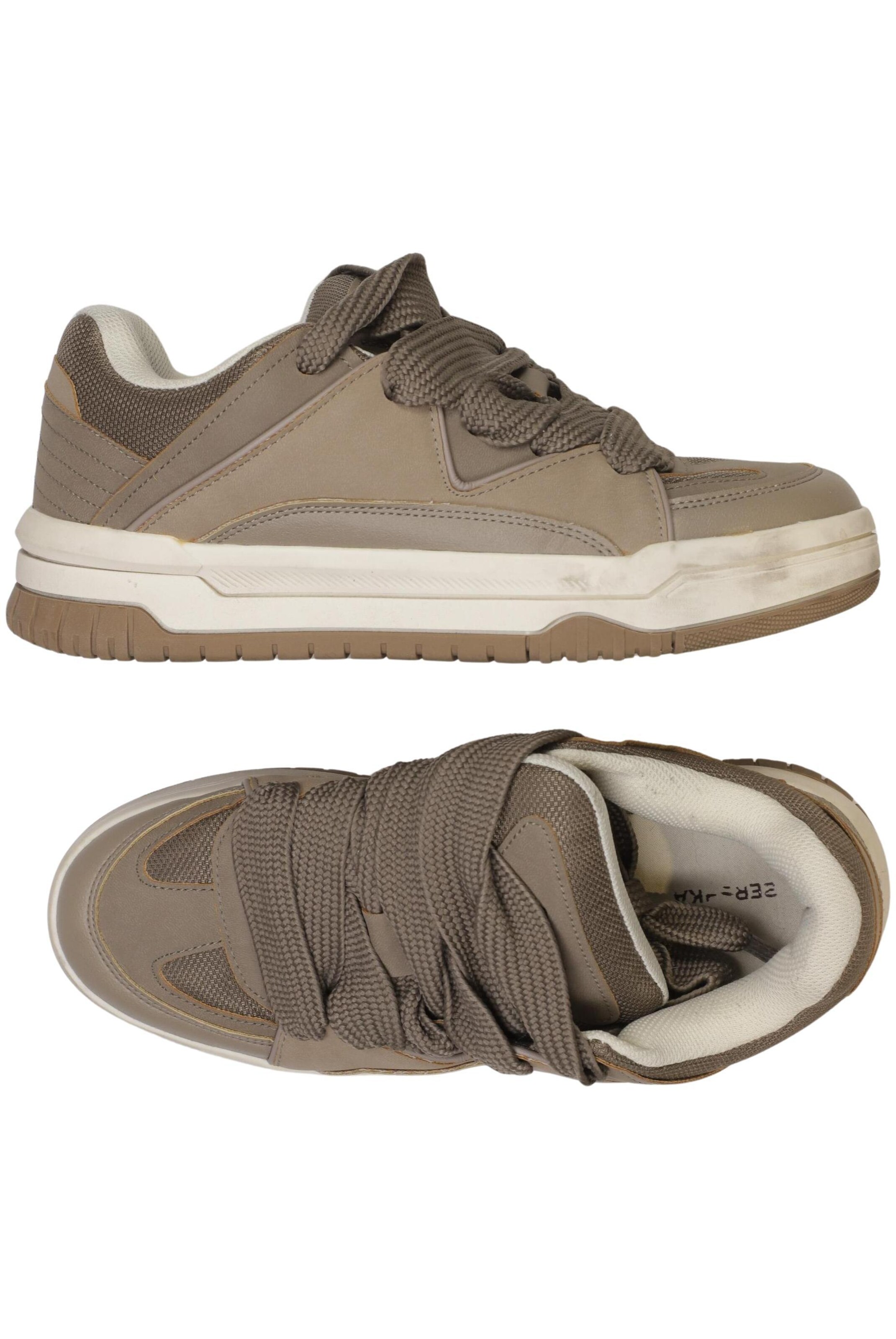 Bershka Sneakers & Trainers in 43 in Beige: front