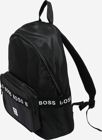 BOSS Kidswear - Rucksack em preto: frente