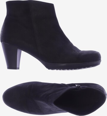GABOR Dress Boots in 39,5 in Black: front