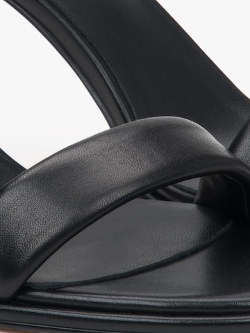 Estro Sandaler '529-07' i sort