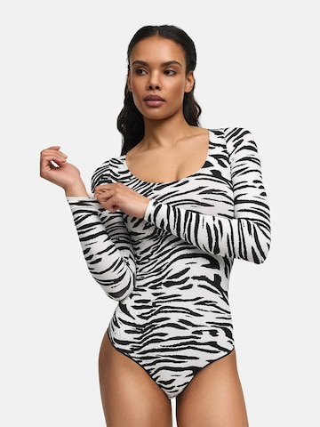 Body modelant 'Bodysuit Sculpting Shapewear Longsleeve mit String' cfab en blanc : devant