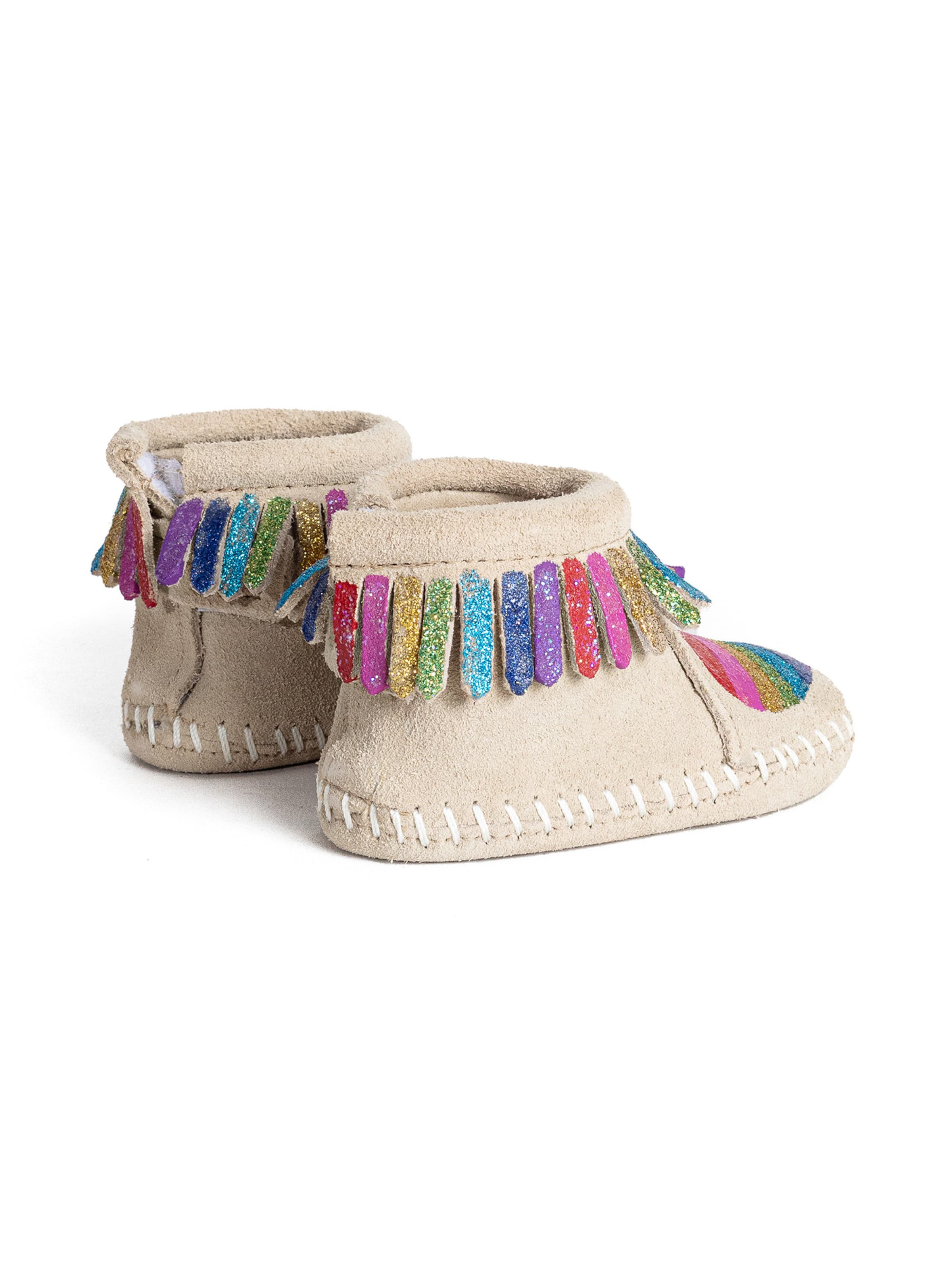 Minnetonka - Bota de neve 'Love one another' em bege