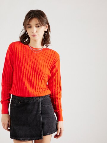 GARCIA Sweater in Red: front