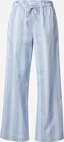 Wide Leg Pantalon 'Bjelle' EDITED en bleu : devant