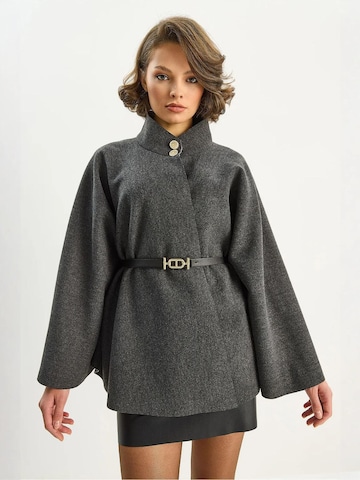 Bianco Lucci Tussenmantel in Grijs