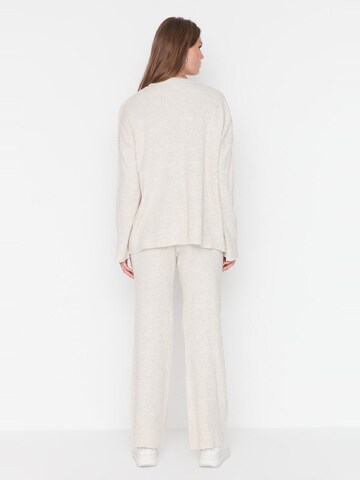 Tenue d'intérieur Trendyol en beige