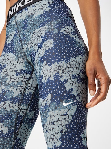 NIKE Skinny Workout Pants in Grey