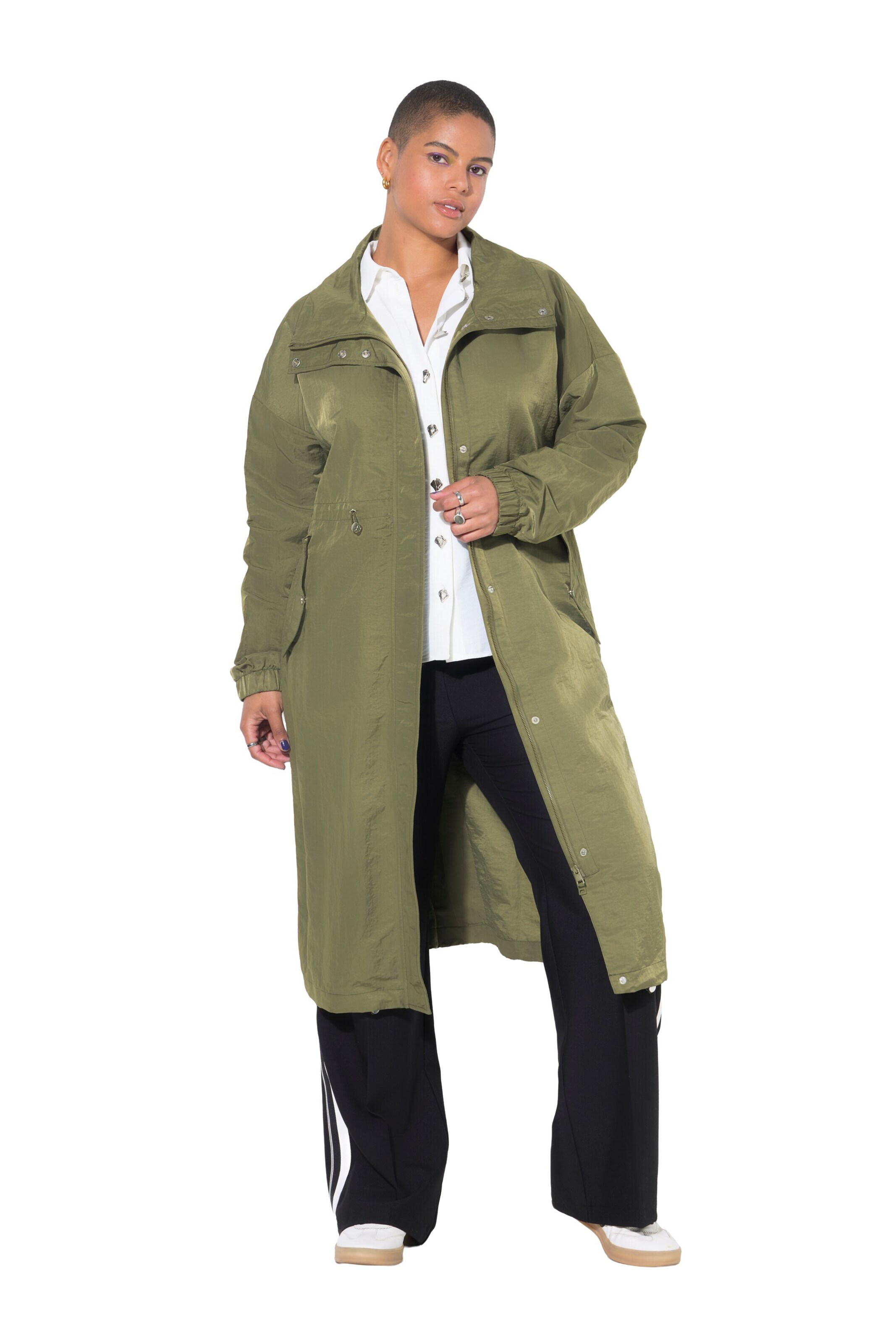 Studio Untold Tussenmantel in Groen: voorkant