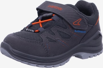 LOWA Halbschuh 'Innox Evo II' in Grau: Vorderseite