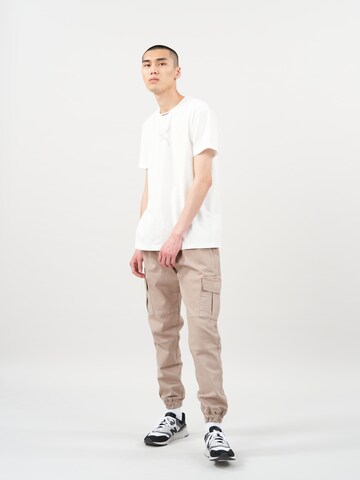 Cørbo Hiro Tapered Cargobroek 'Ronin' in Beige