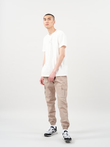 Tapered Pantaloni cargo 'Ronin' di Cørbo Hiro in beige