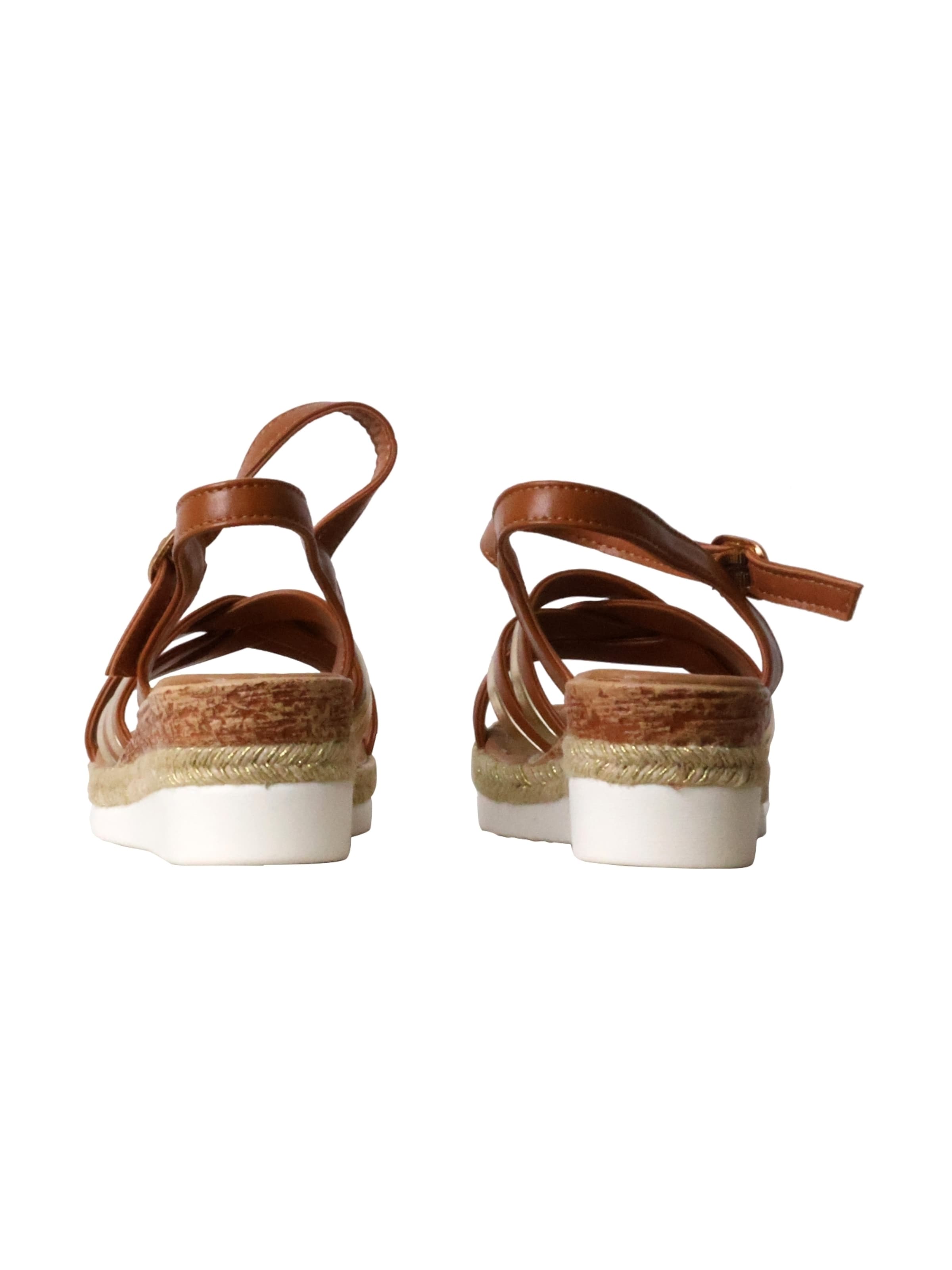 Sandales The Divine Factory en marron