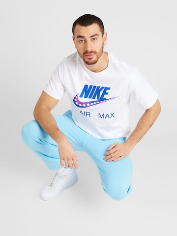 Nike Sportswear - Camiseta 'DAY FUTURA' en blanco