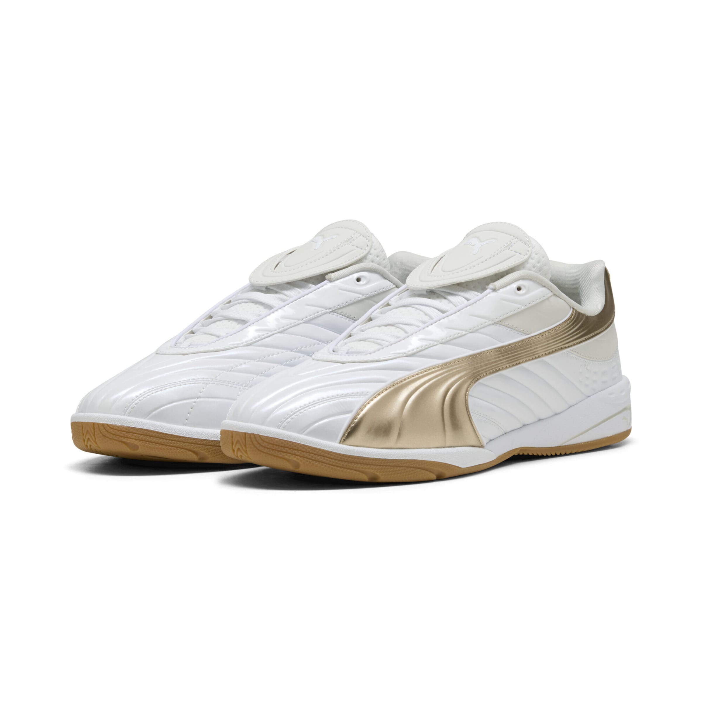 PUMA Platform trainers in White