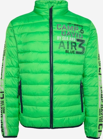 CAMP DAVID Winter Jacket in Green: front