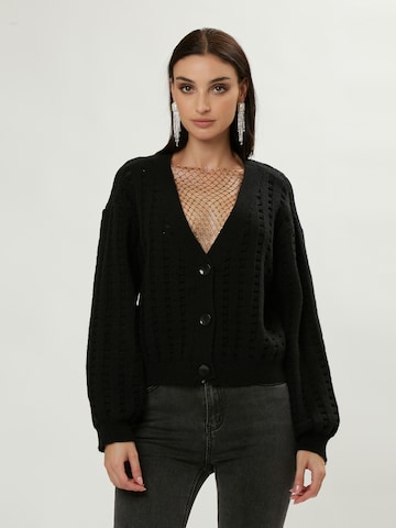 Cardigan Influencer en noir : devant