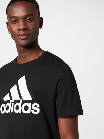 T-Shirt fonctionnel 'Essentials Big Logo' ADIDAS SPORTSWEAR en noir