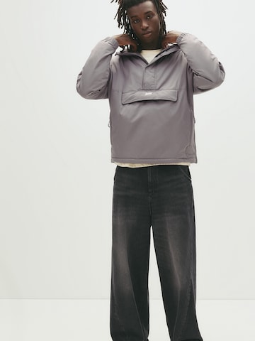Pull&Bear Between-season jacket 'STWD' in Grey: front