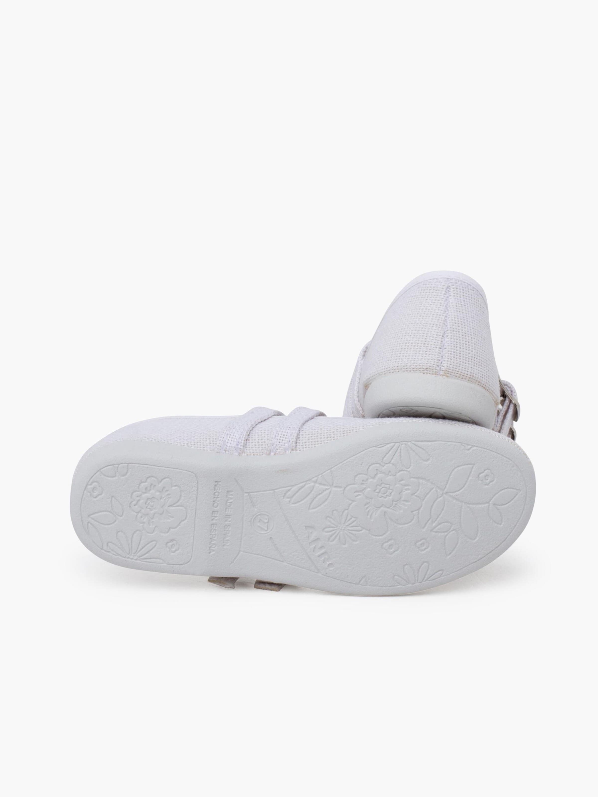 Pisamonas Ballerina's in Wit