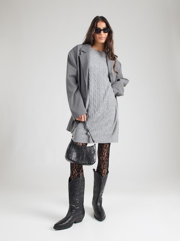 PIECES Трикотажное платье 'PCRACHEL' в Серый