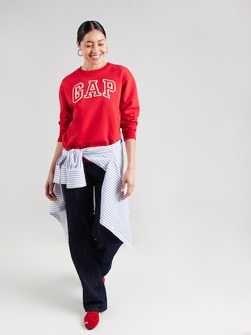 GAPSweater majica 'HERITAGE' - crvena boja
