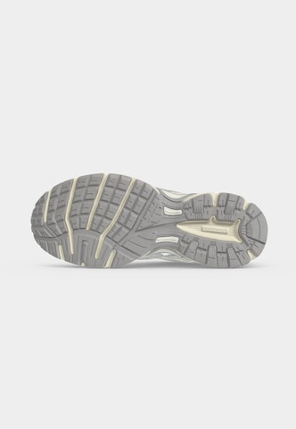 saucony Sneaker 'RIDE MILLENNIUM' in Silber