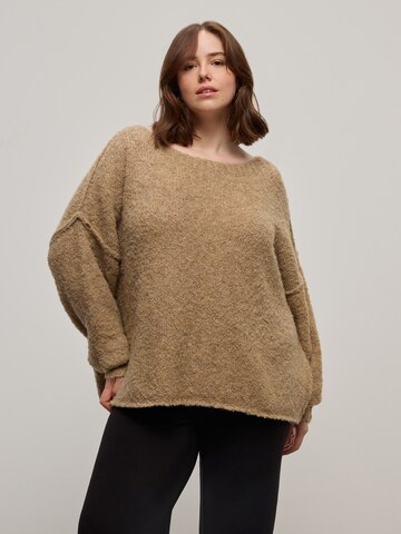 Pull-over CITA MAASS co-created by ABOUT YOU en beige : devant