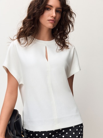 Next Tričko - Biela: predná strana